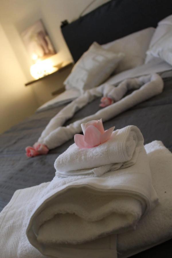 Cupidohouse A Mondello Apartment ภายนอก รูปภาพ